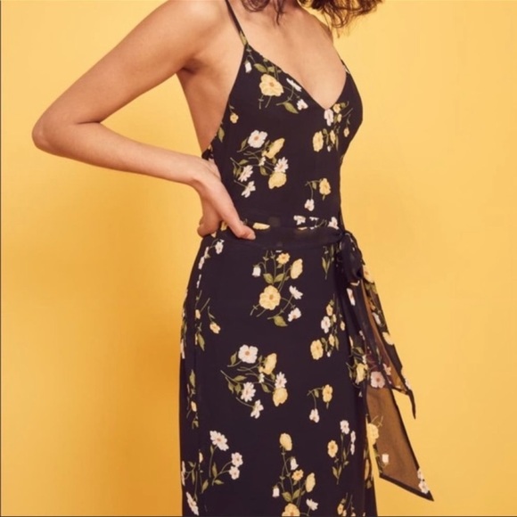 (SOLD) Reformation Dietrich Midi Dress - Picture 3 of 12